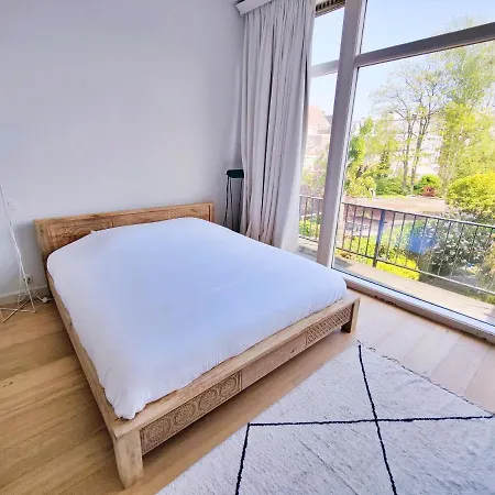 Traditional Chic, High Ceilings' Apt Aircos And Garage Antwerp Exterior photo
